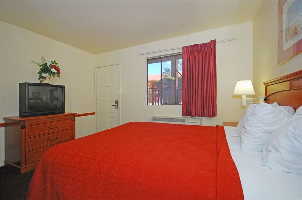 American Inn & Suites Mesa Εξωτερικό φωτογραφία