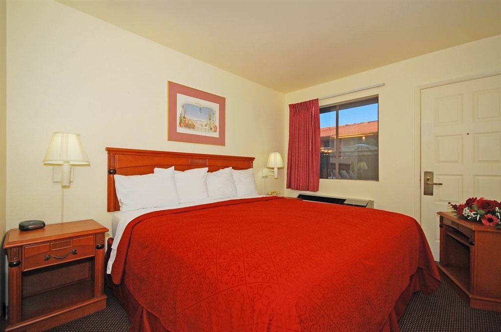 American Inn & Suites Mesa Εξωτερικό φωτογραφία